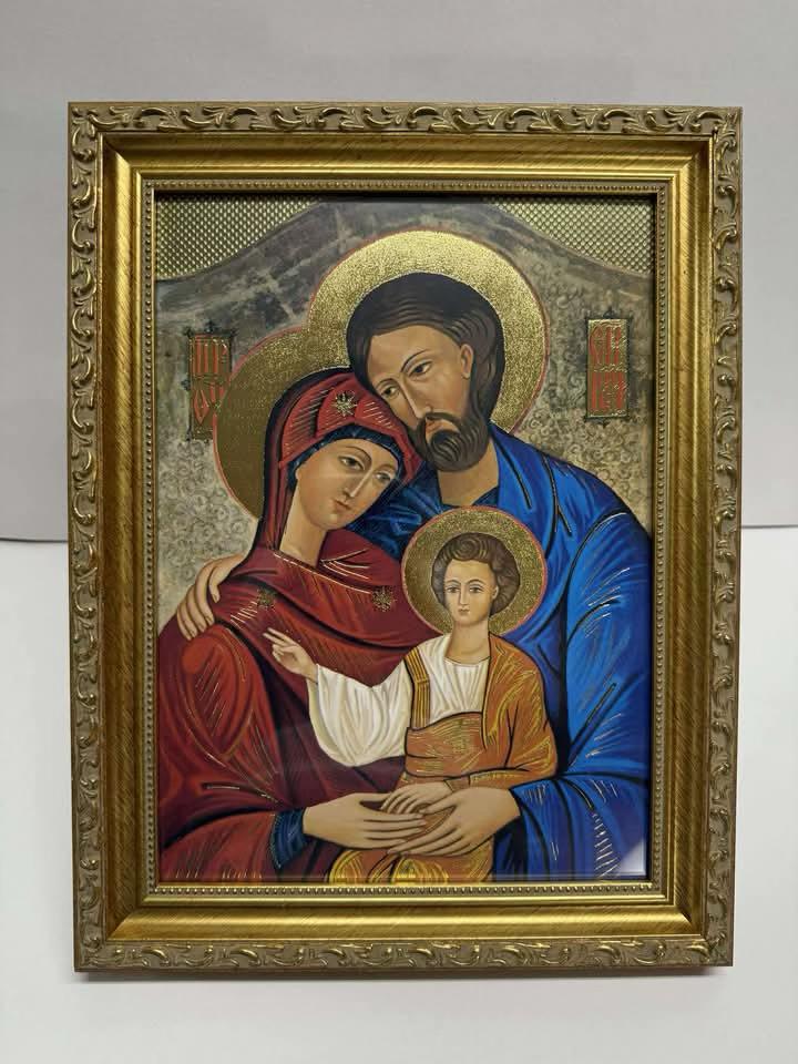 045LA Holy Family